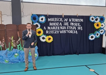 Otwarcie sali sportowej w Iskrzyczynie (50)