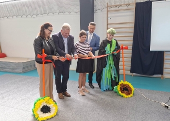 Otwarcie sali sportowej w Iskrzyczynie (56)