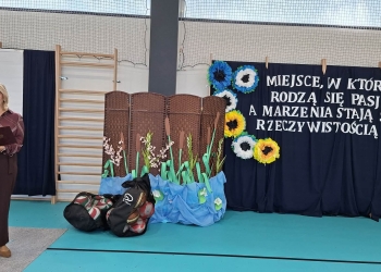 Otwarcie sali sportowej w Iskrzyczynie (63)